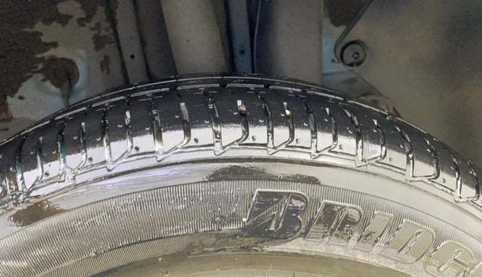 2017 Hyundai Elite i20 SPORTZ 1.2, Petrol, Manual, 38,004 km, Left Rear Tyre Tread