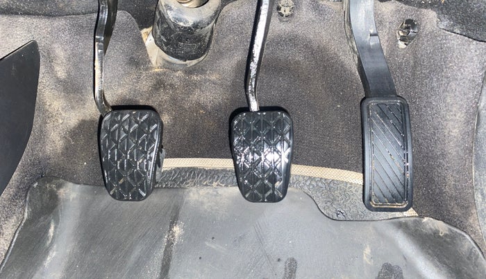 2018 Ford FREESTYLE TITANIUM 1.2 PETROL, Petrol, Manual, 90,419 km, Pedals