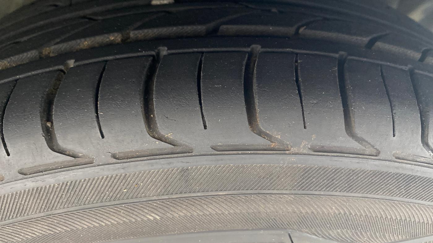 2020 Ford FREESTYLE TITANIUM 1.2 PETROL, Petrol, Manual, 69,555 km, Right Front Tyre Tread