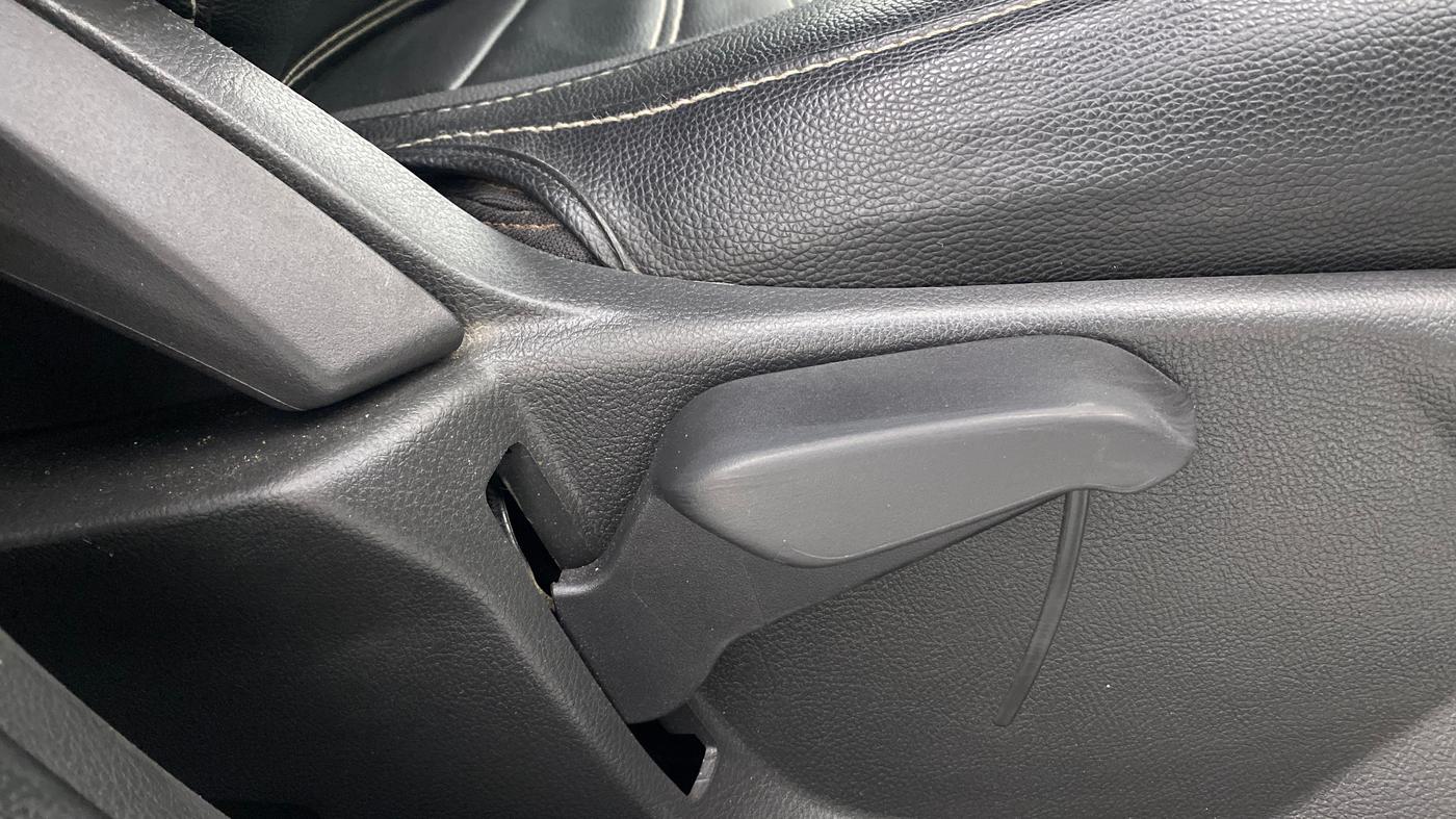 2020 Ford FREESTYLE TITANIUM 1.2 PETROL, Petrol, Manual, 69,555 km, Driver Side Adjustment Panel