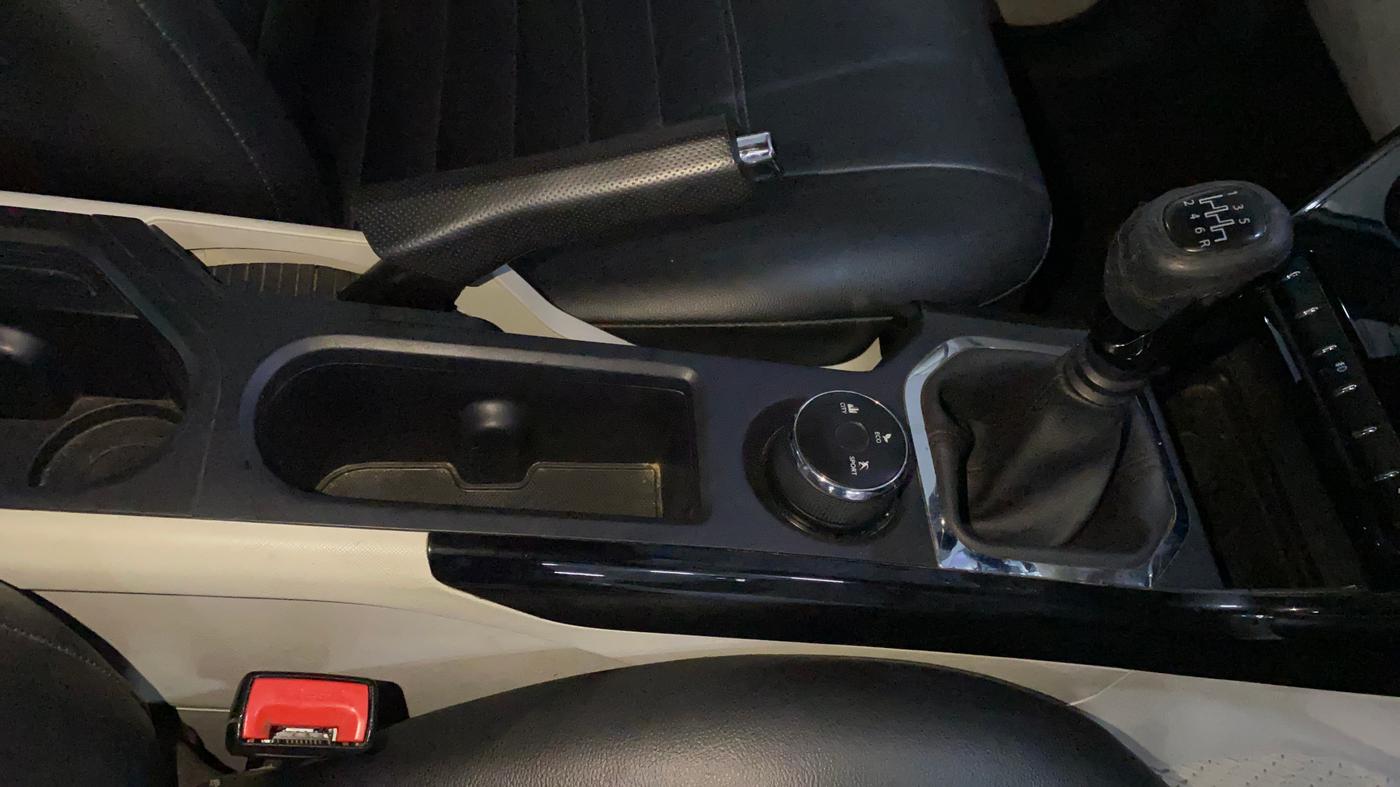2020 Tata NEXON XZ PETROL, Petrol, Manual, 57,211 km, Gear Lever