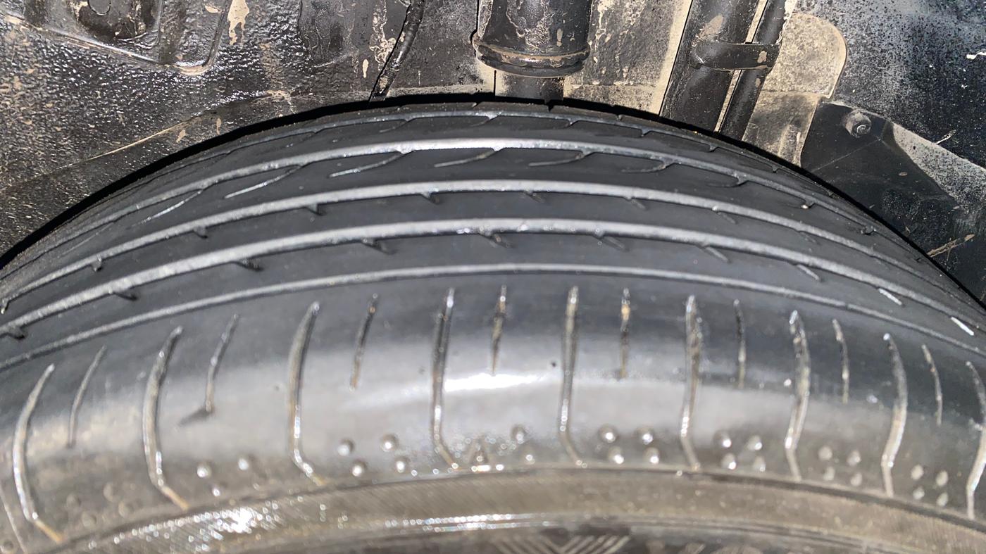 2020 Tata NEXON XZ PETROL, Petrol, Manual, 57,211 km, Left Rear Tyre Tread