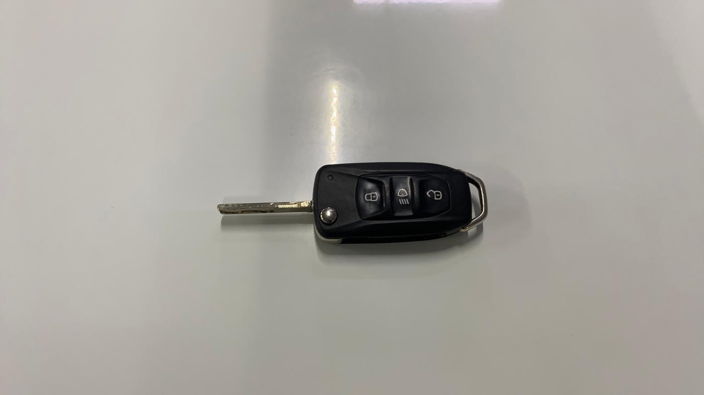 2020 Tata NEXON XZ PETROL, Petrol, Manual, 57,211 km, Key Close Up