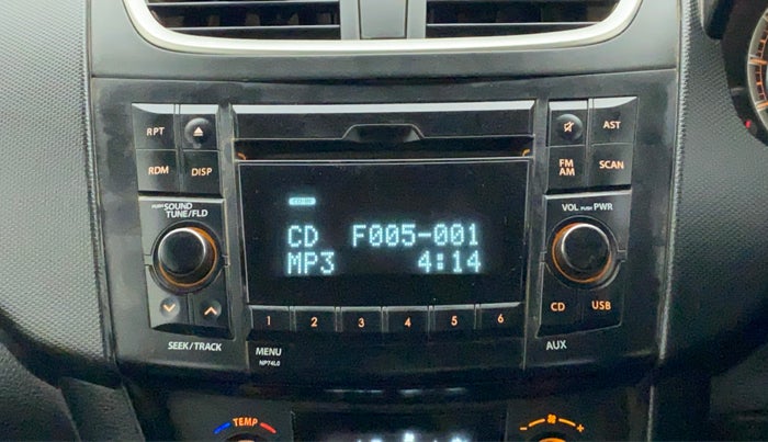 2013 Maruti Swift ZXI, CNG, Manual, 67,305 km, Infotainment System