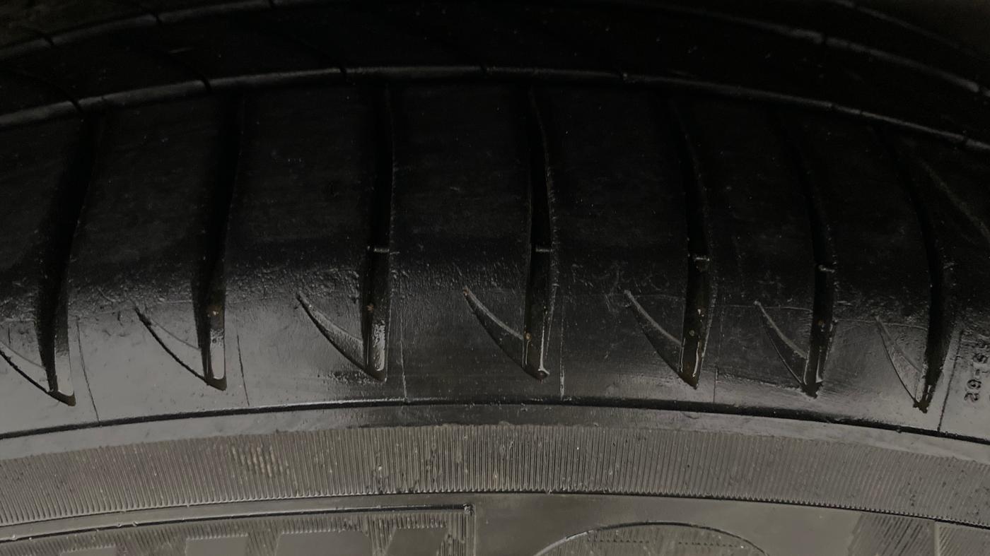 2017 Honda WR-V 1.2L I-VTEC VX MT, CNG, Manual, 61,204 km, Right Rear Tyre Tread