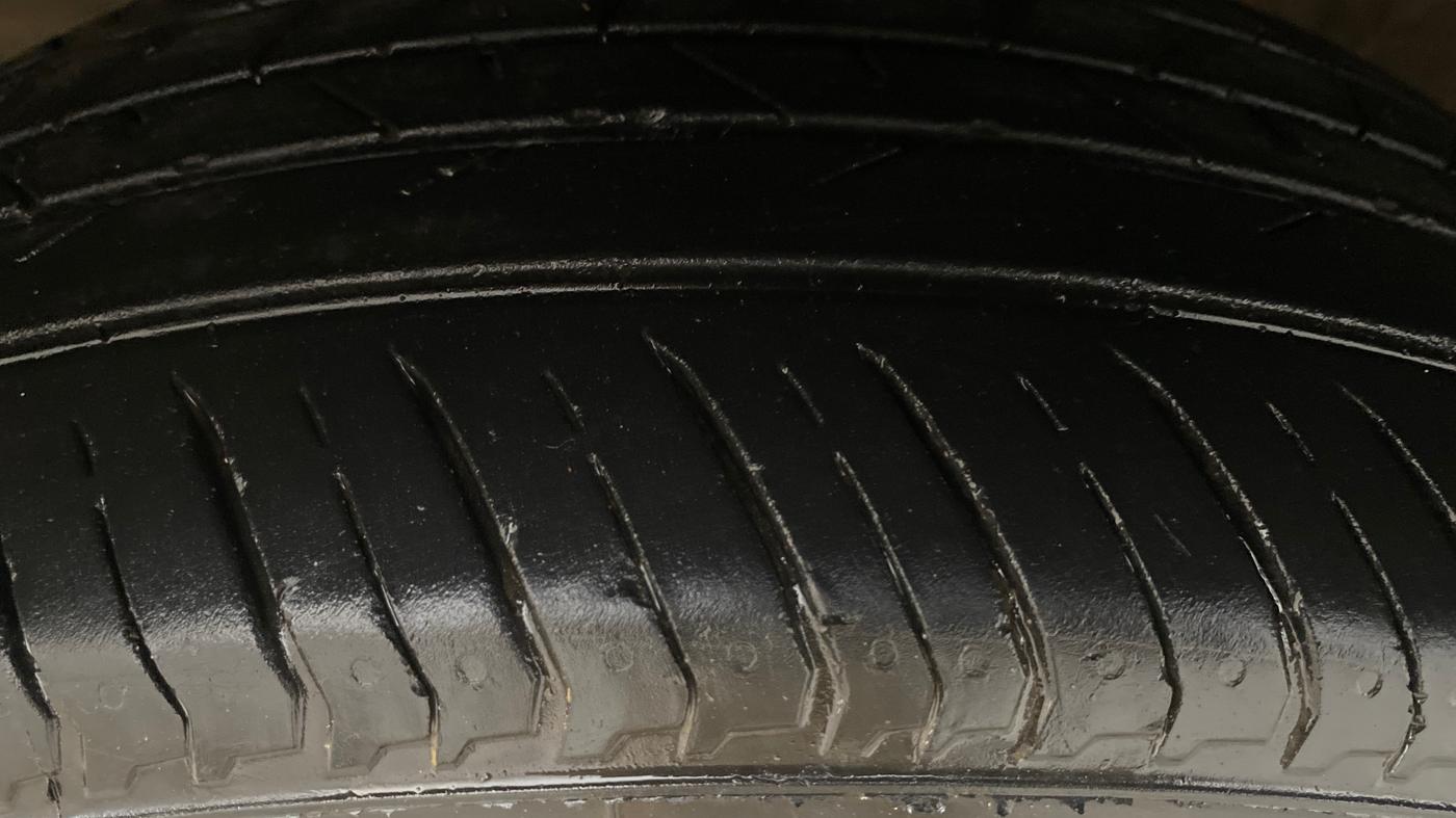 2017 Honda WR-V 1.2L I-VTEC VX MT, CNG, Manual, 61,204 km, Left Front Tyre Tread