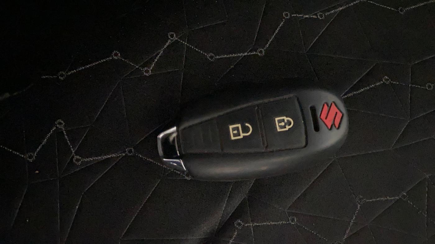 2018 Maruti IGNIS ZETA 1.2, Petrol, Manual, 1,09,581 km, Key Close Up