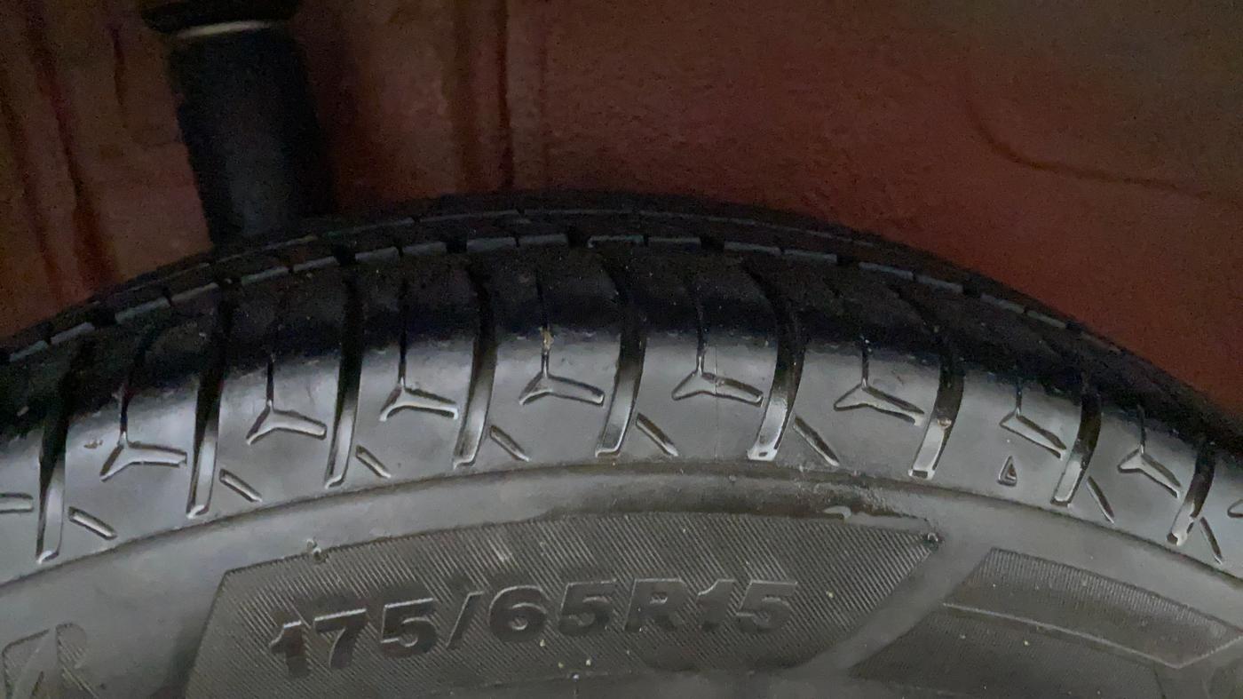 2018 Maruti IGNIS ZETA 1.2, Petrol, Manual, 1,09,581 km, Right Rear Tyre Tread