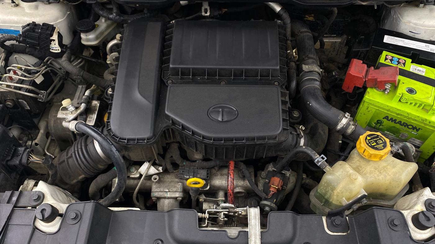 2023 Tata NEXON XZA Plus LUXS Diesel Jet, Diesel, Automatic, 32,219 km, Engine View