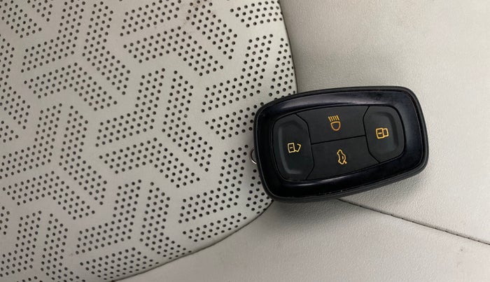 2023 Tata NEXON XZA Plus LUXS Diesel Jet, Diesel, Automatic, 32,219 km, Key Close Up