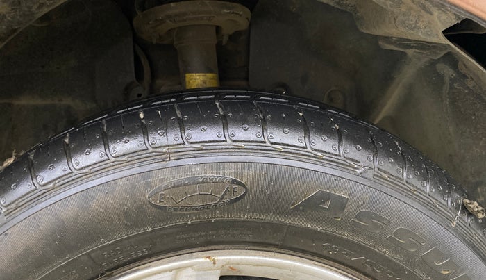 2017 Ford Ecosport TREND 1.5L DIESEL, Diesel, Manual, 41,005 km, Right Front Tyre Tread