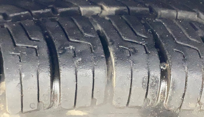 2019 Hyundai Grand i10 SPORTZ 1.2 KAPPA VTVT, Petrol, Manual, 95,881 km, Left Front Tyre Tread