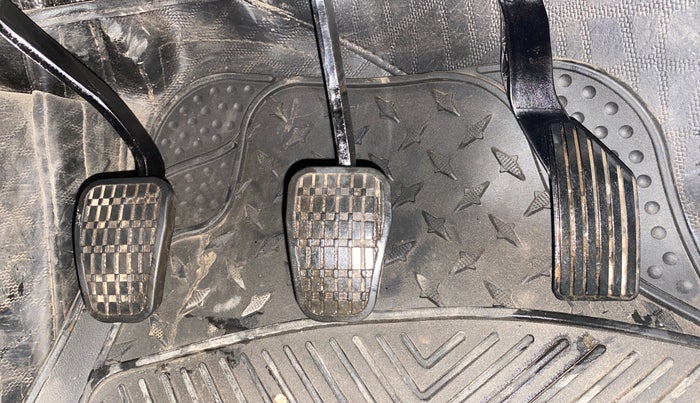 2022 Tata PUNCH CREATIVE  MT, Petrol, Manual, 13,236 km, Pedals