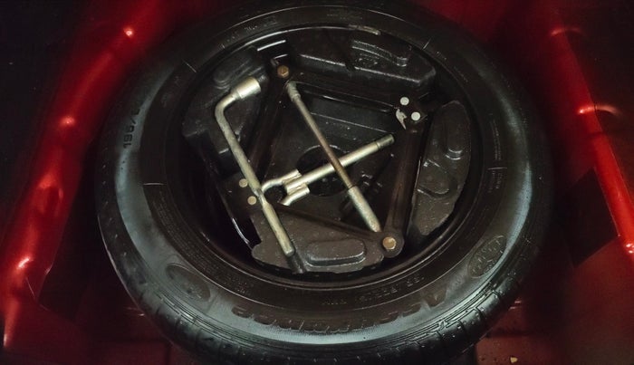 2018 Tata NEXON XM PETROL, Petrol, Manual, 55,956 km, Spare Tyre