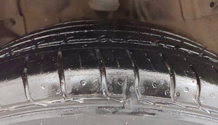 2018 Tata NEXON XM PETROL, Petrol, Manual, 55,956 km, Right Rear Tyre Tread