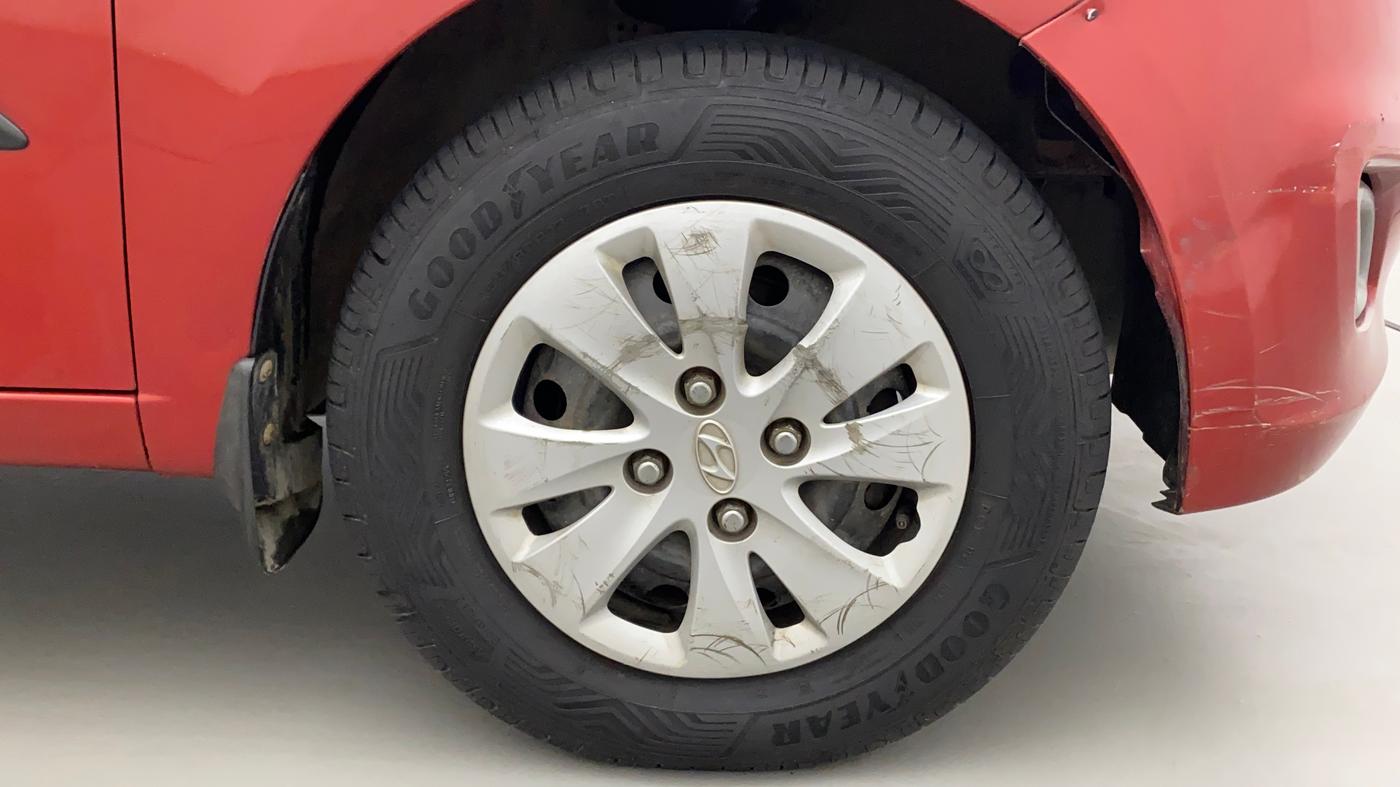2011 Hyundai i10 MAGNA 1.2, Petrol, Manual, 67,475 km, Right Front Wheel