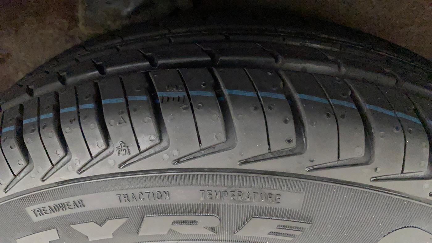 2011 Hyundai i10 MAGNA 1.2, Petrol, Manual, 67,475 km, Left Rear Tyre Tread