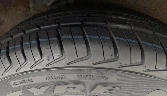 2011 Hyundai i10 MAGNA 1.2, Petrol, Manual, 67,475 km, Left Rear Tyre Tread