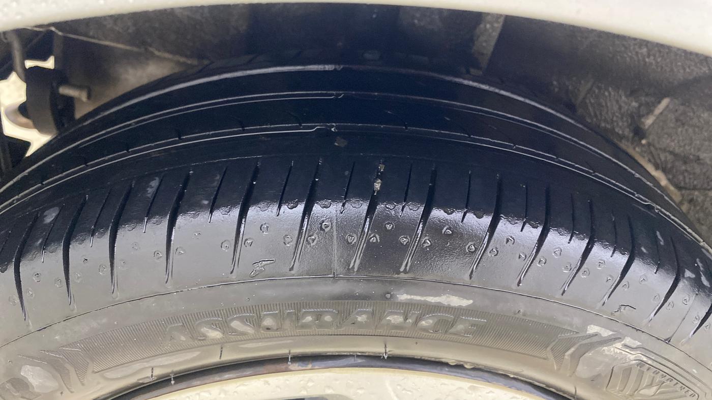 2018 Tata Tiago XT PETROL, Petrol, Manual, 1,01,092 km, Right Rear Tyre Tread