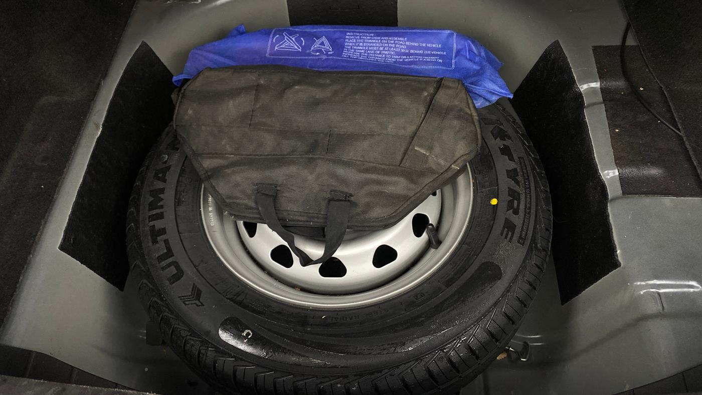 2023 Tata TIGOR XZA PLUS PETROL, Petrol, Automatic, 15,085 km, Spare Tyre