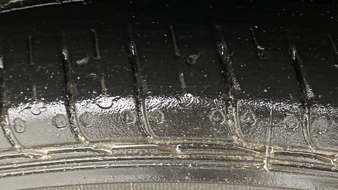 2023 Tata TIGOR XZA PLUS PETROL, Petrol, Automatic, 15,085 km, Left Front Tyre Tread
