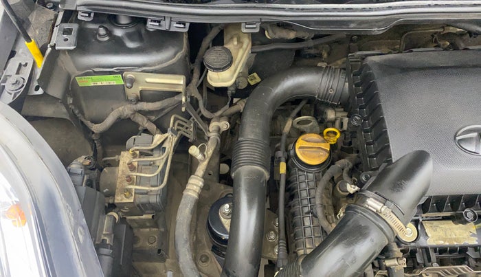 2018 Tata NEXON XM PETROL, Petrol, Manual, 72,439 km, Engine View - Right
