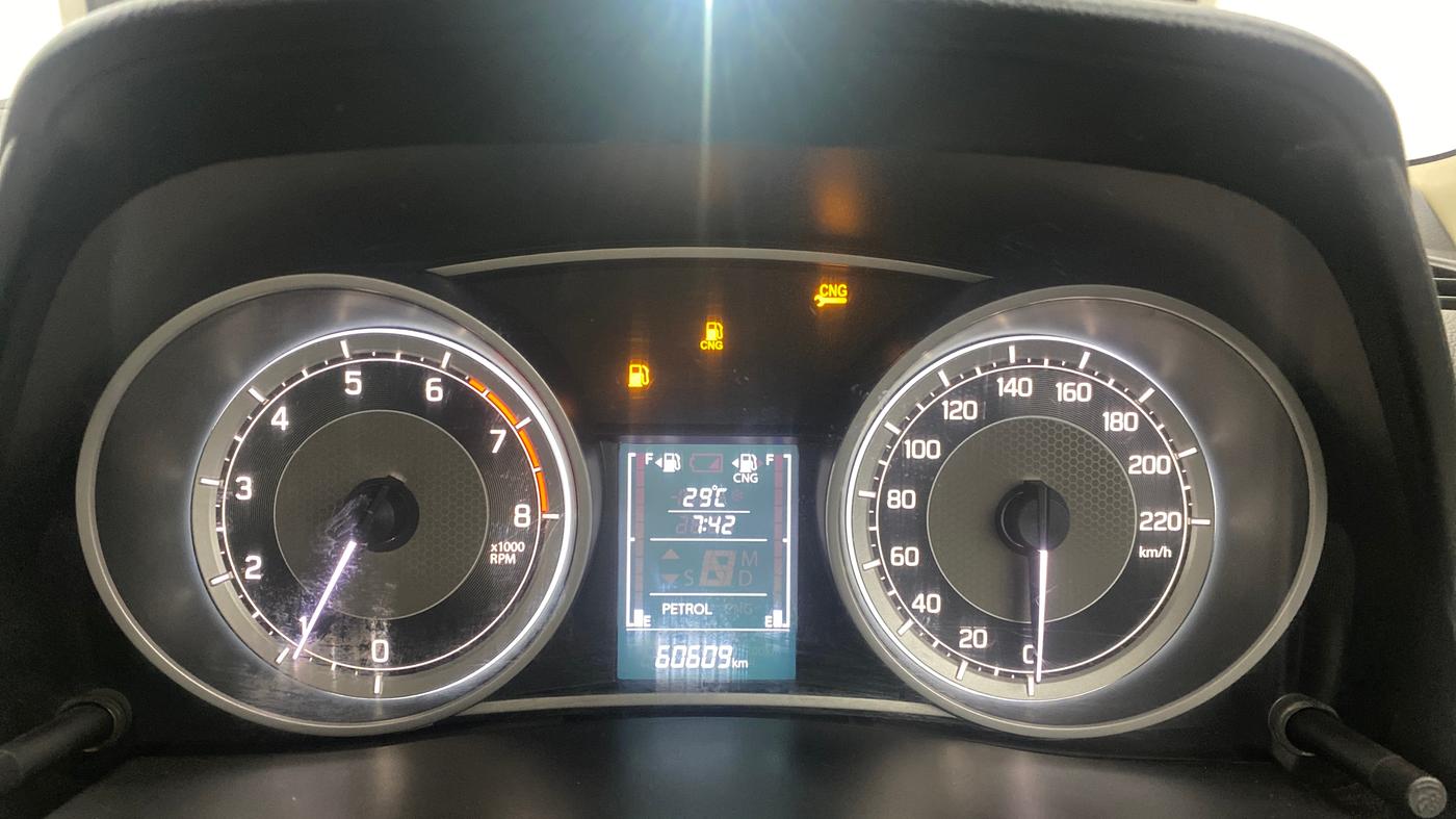 2022 Maruti Dzire ZXI CNG, CNG, Manual, 60,608 km, Odometer Image