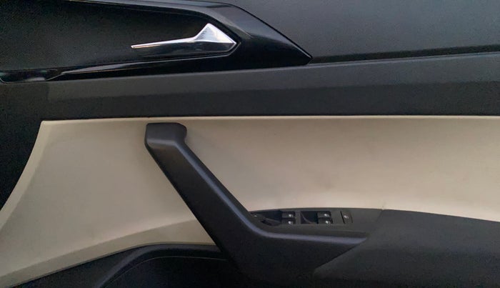 2023 Skoda SLAVIA AMBITION 1.0L TSI MT, Petrol, Manual, 56,705 km, Driver Side Door Panels Control