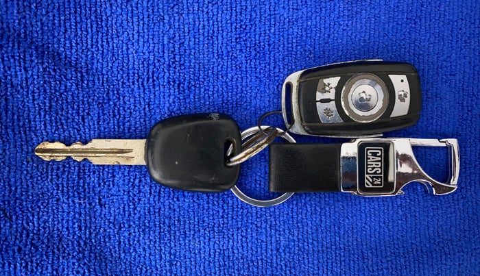 2012 Maruti Alto 800 LXI, Petrol, Manual, 83,443 km, Key Close Up