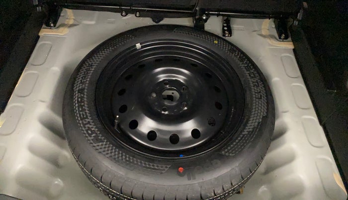 2023 Maruti Grand Vitara ZETA SMART HYBRID, Petrol, Manual, 28,620 km, Spare Tyre