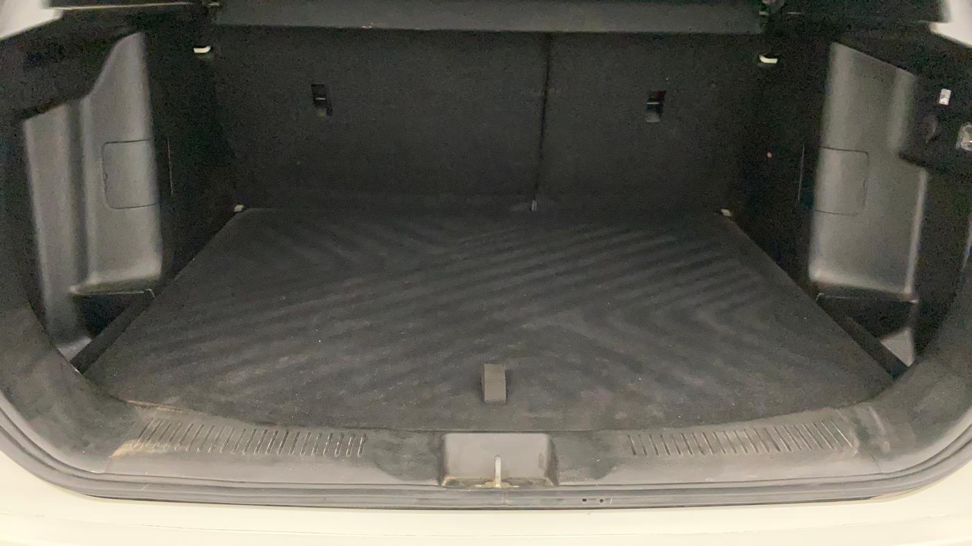 2023 Maruti Grand Vitara ZETA SMART HYBRID, Petrol, Manual, 28,620 km, Boot Inside