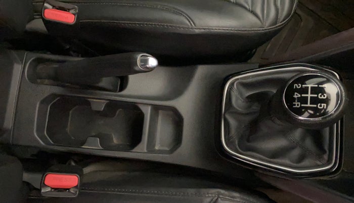 2023 Maruti Grand Vitara ZETA SMART HYBRID, Petrol, Manual, 28,620 km, Gear Lever