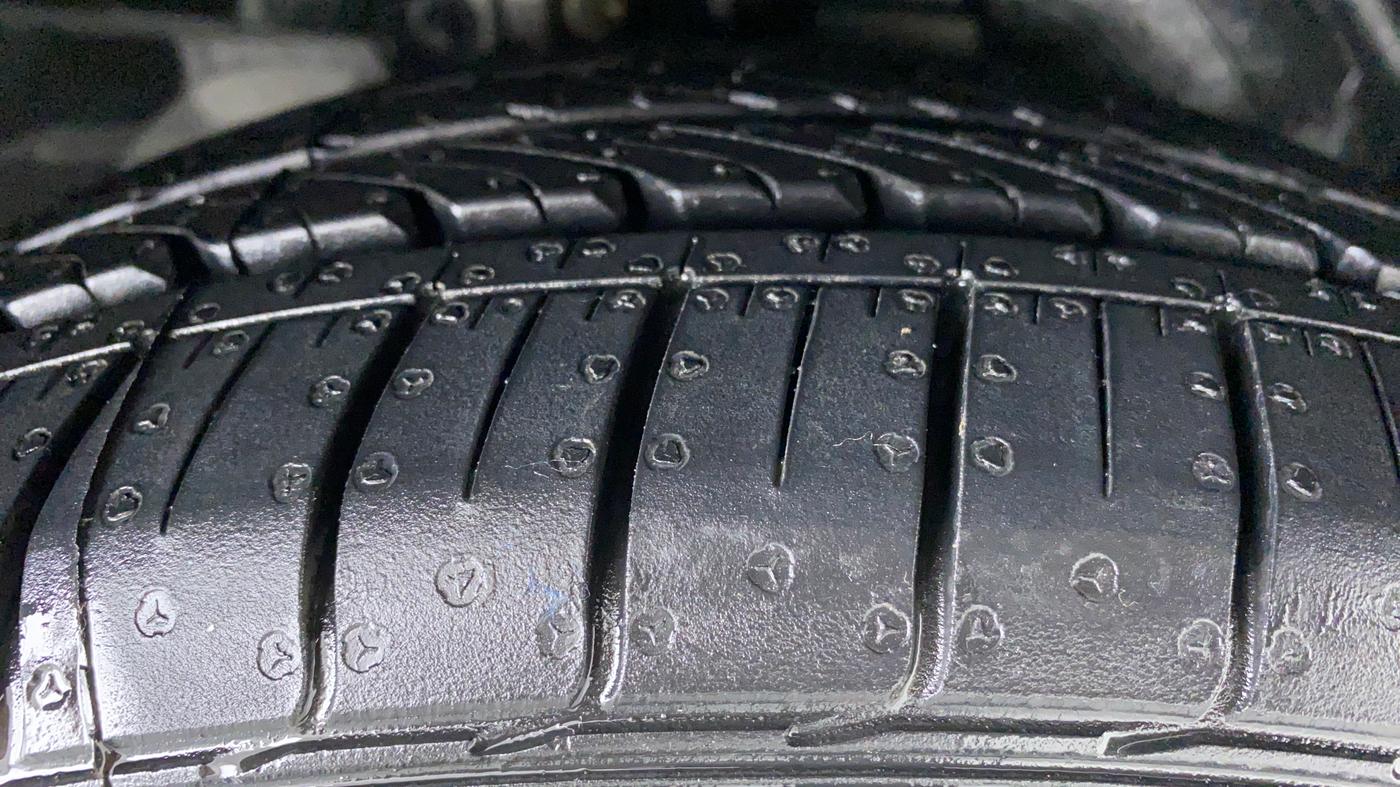 2018 Ford FREESTYLE TREND 1.2 TI-VCT, Petrol, Manual, 34,176 km, Right Front Tyre Tread