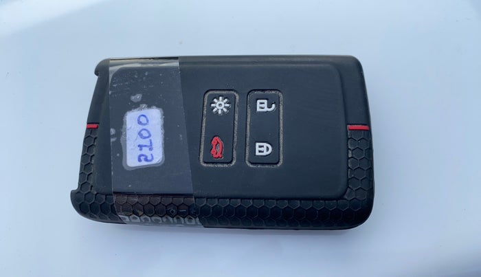 2022 Renault Kiger RXZ AMT, Petrol, Automatic, 17,865 km, Key Close Up