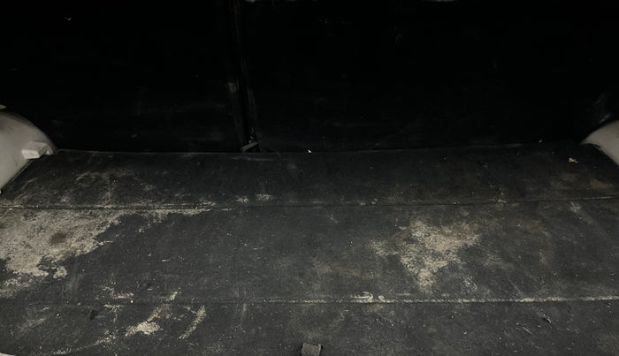 2020 Mahindra XUV300 W6 1.5 DIESEL, Diesel, Manual, 50,032 km, Boot Inside