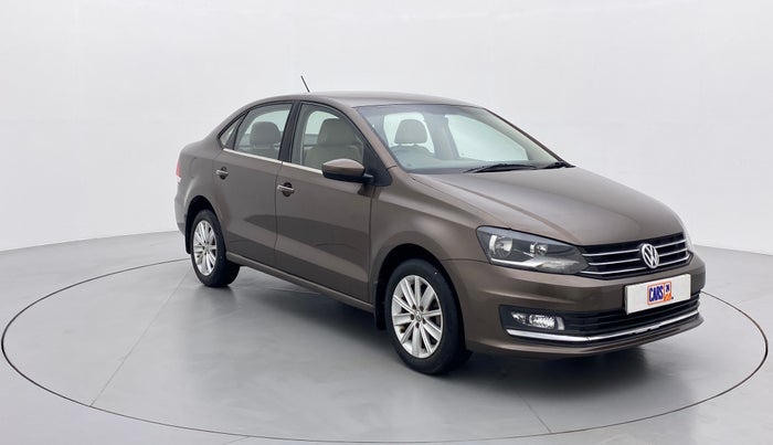 2015 Volkswagen Vento HIGHLINE PETROL, Petrol, Manual, 70,950 km, Right Front Diagonal