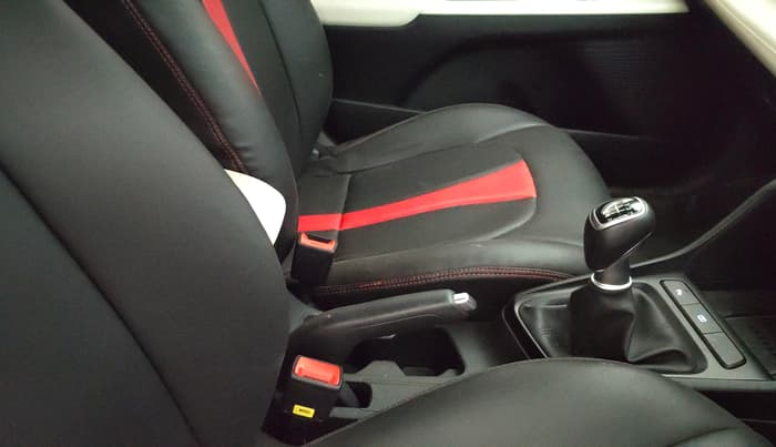 2023 Hyundai Verna SX 1.5 l MPI, Petrol, Manual, 12,634 km, Gear Lever