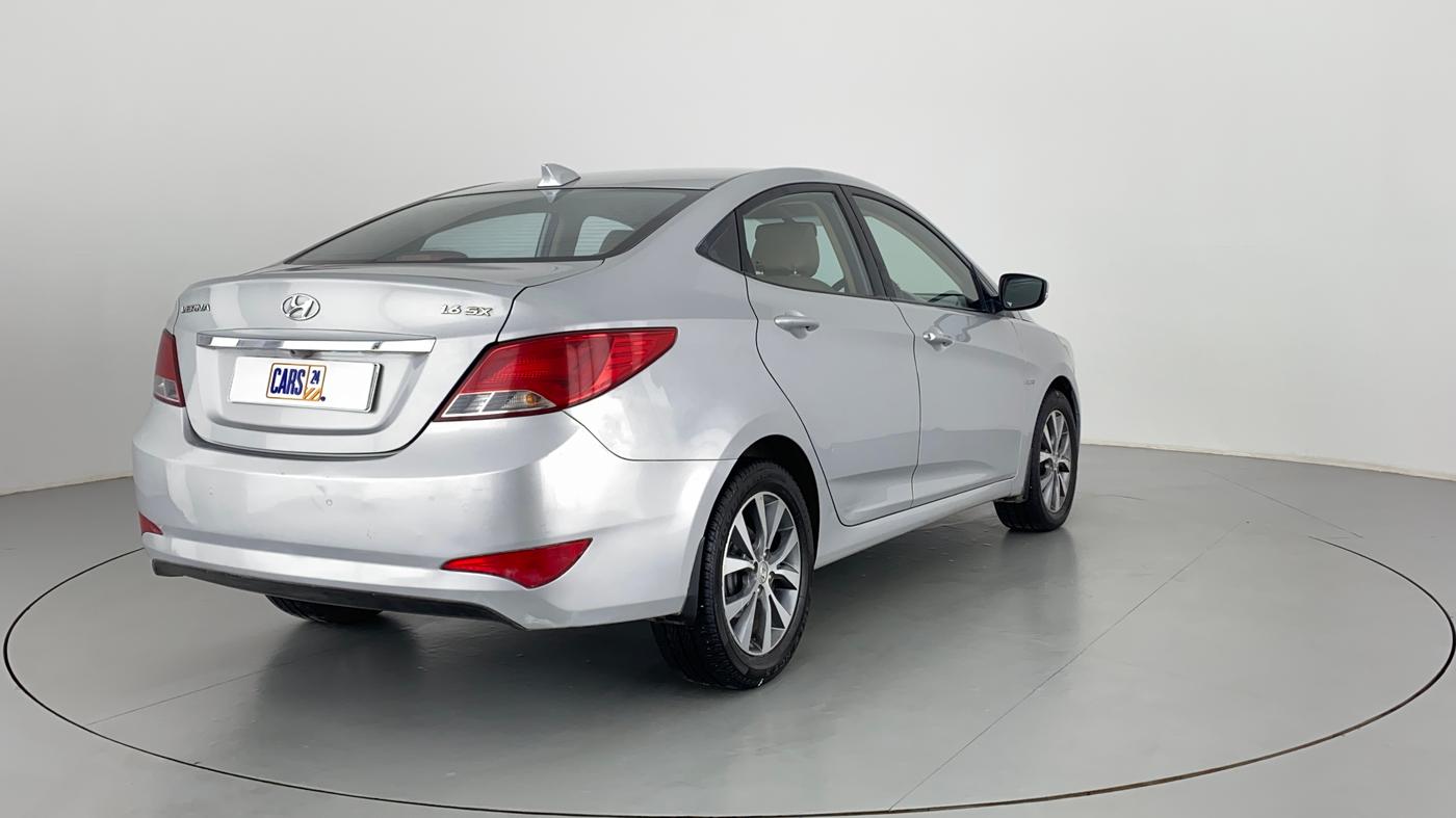 2017 Hyundai Verna 1.6 SX VTVT AT, Petrol, Automatic, 61,747 km, Right Back Diagonal