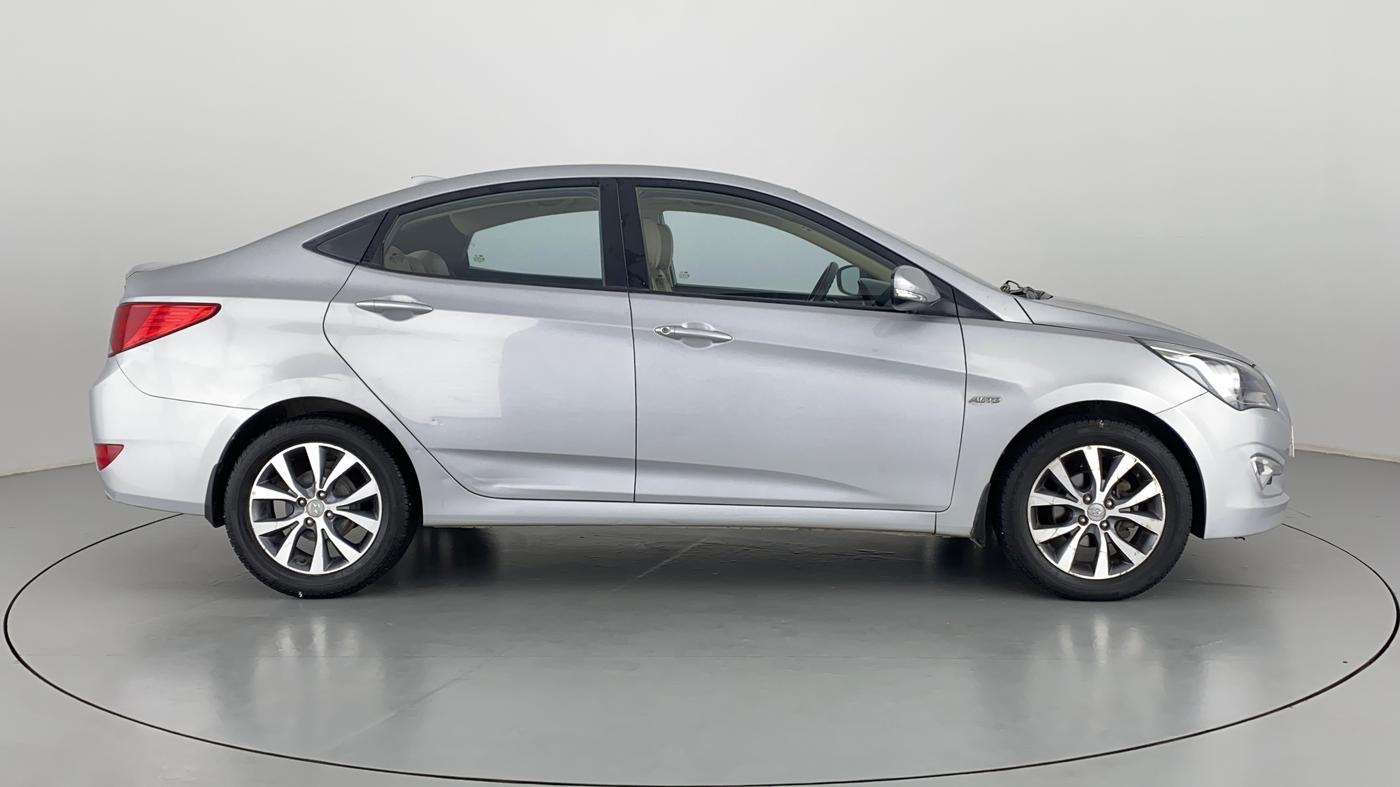 2017 Hyundai Verna 1.6 SX VTVT AT, Petrol, Automatic, 61,747 km, Right Side View