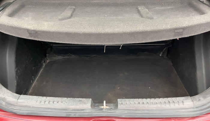 2016 Hyundai Elite i20 SPORTZ 1.2, Petrol, Manual, 90,960 km, Boot Inside