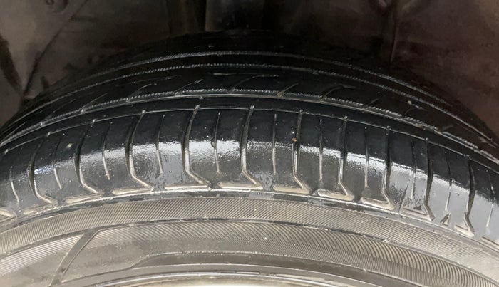 2016 Hyundai Elite i20 SPORTZ 1.2, Petrol, Manual, 90,960 km, Right Rear Tyre Tread