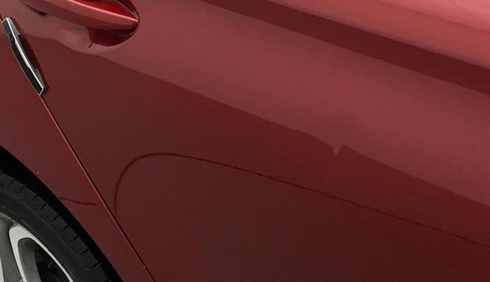 2019 Hyundai Elite i20 SPORTZ PLUS 1.2 DUAL TONE, Petrol, Manual, 24,397 km, Right rear door - Slightly dented