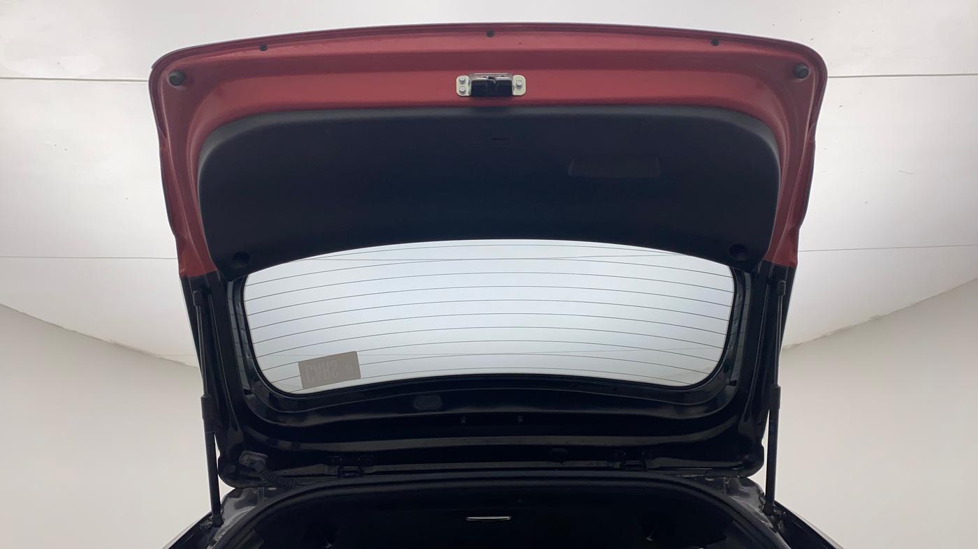 2019 Hyundai Elite i20 SPORTZ PLUS 1.2 DUAL TONE, Petrol, Manual, 24,397 km, Boot Door Open