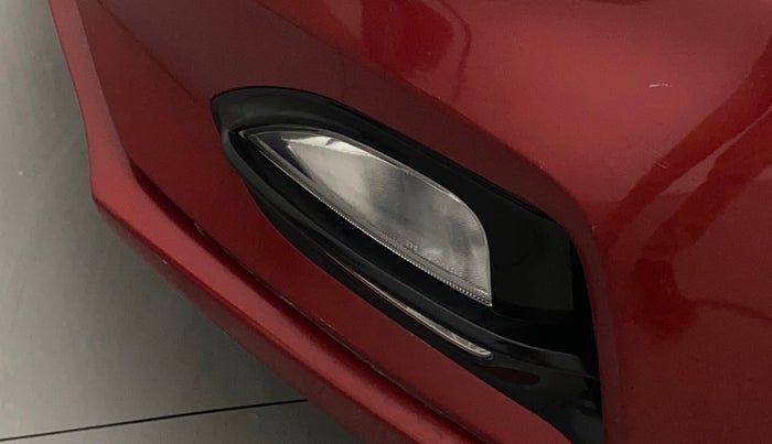 2019 Hyundai Elite i20 SPORTZ PLUS 1.2 DUAL TONE, Petrol, Manual, 24,397 km, Left headlight - Daytime running light not functional