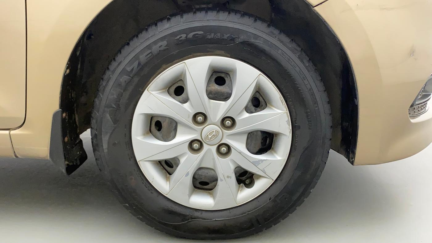 2014 Hyundai Elite i20 MAGNA 1.2, Petrol, Manual, 56,863 km, Right Front Wheel