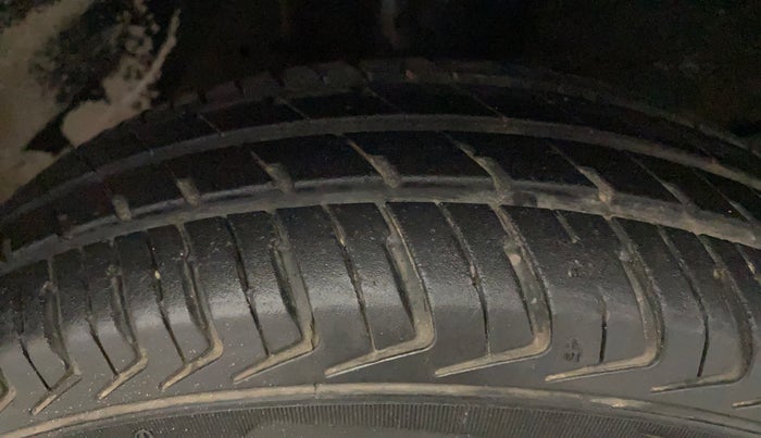 2023 Maruti Alto K10 VXI, Petrol, Manual, 14,063 km, Right Front Tyre Tread