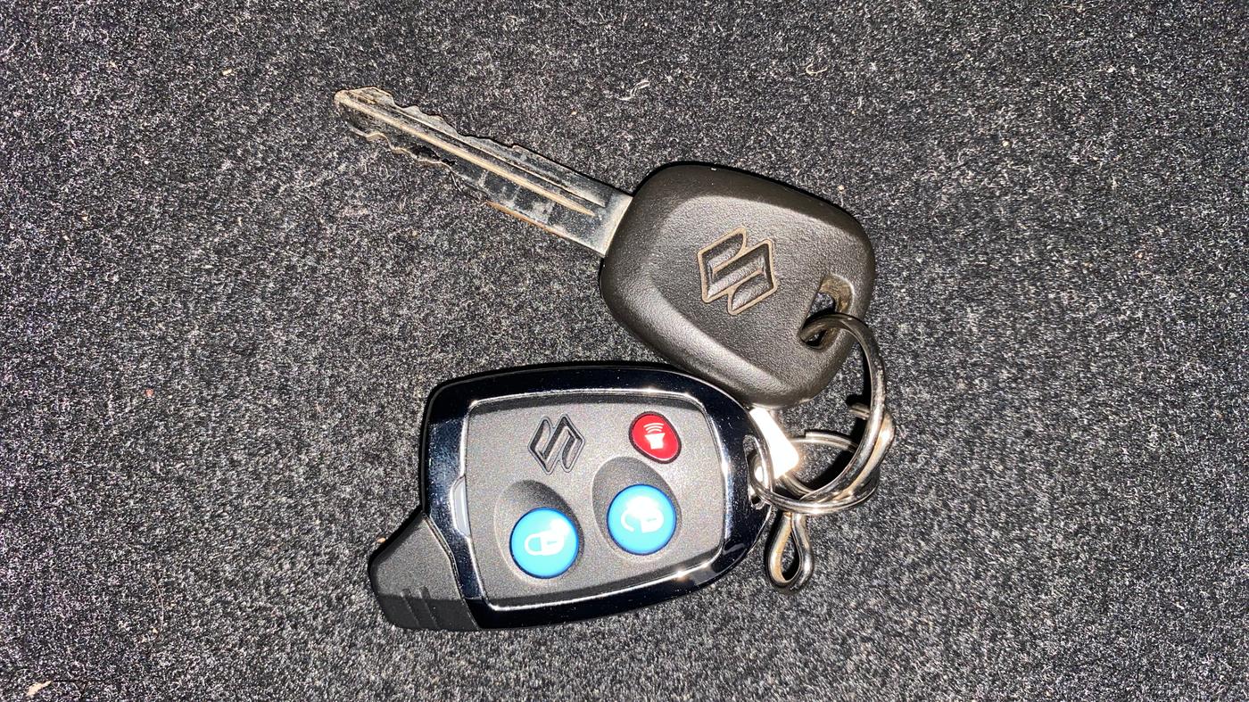 2023 Maruti Alto K10 VXI, Petrol, Manual, 14,063 km, Key Close Up