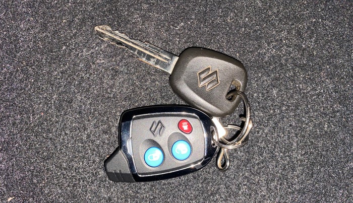 2023 Maruti Alto K10 VXI, Petrol, Manual, 14,063 km, Key Close Up