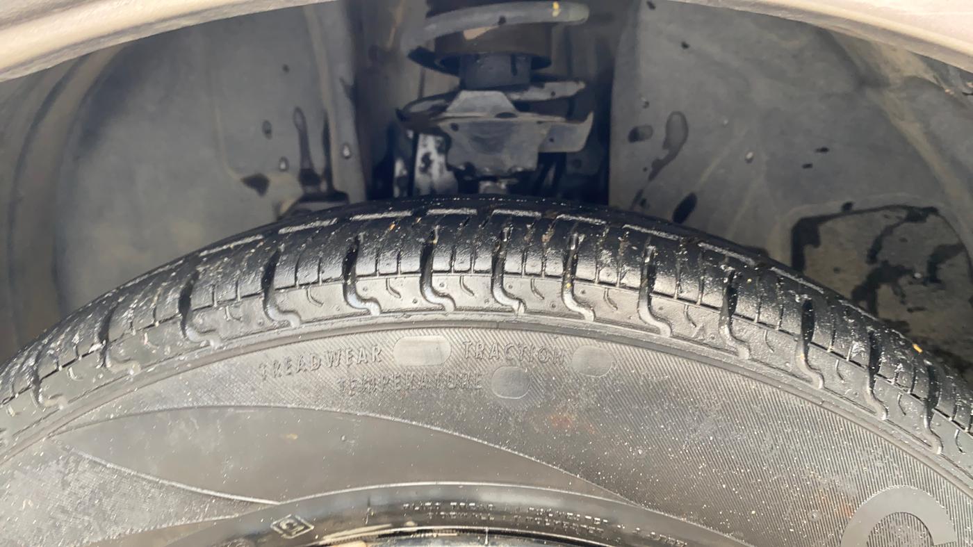 2018 Datsun Redi Go T(O) 1.0, Petrol, Manual, 30,308 km, Left Front Tyre Tread