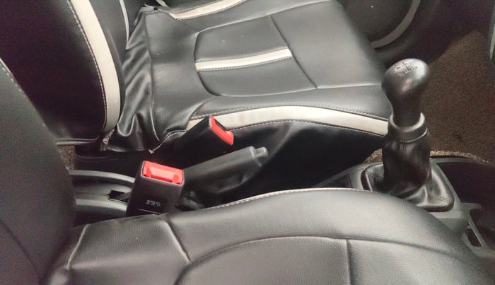 2017 Maruti Alto 800 VXI, Petrol, Manual, 31,273 km, Gear Lever